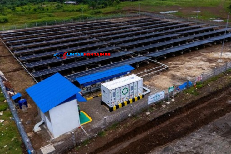 Inovasi Energi Terbarukan: PLTS Berbasis Kontainer Hadir di Jambi