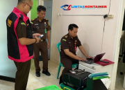 Geledah Kantor DLH Tangsel, Kejati Banten Amankan 5 Boks Kontainer Dokumen Korupsi Pengelolaan Sampah