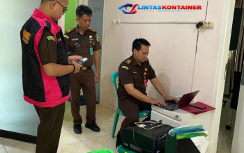 Geledah Kantor DLH Tangsel, Kejati Banten Amankan 5 Boks Kontainer Dokumen Korupsi Pengelolaan Sampah