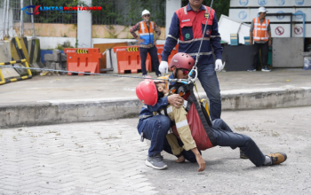 Pelindo Gelar Pelatihan Vertical Rescue untuk Tingkatkan Keselamatan Kerja