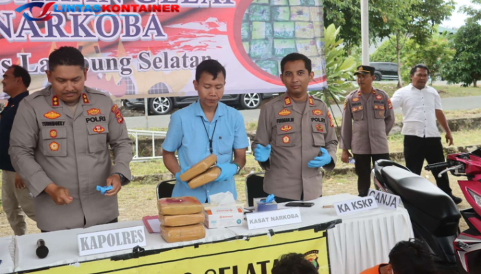 Polisi Gagalkan Penyelundupan 16 Kg Ganja di Pelabuhan Bakauheni