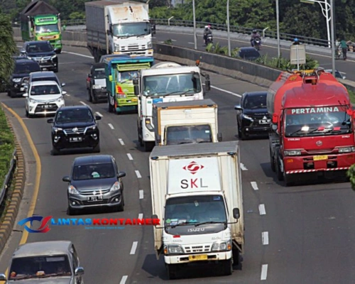 Tol Dalam Kota Padat! Pengendara Disarankan Alihkan Jalur ke Tol JORR II