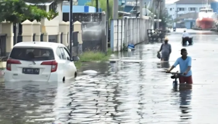 Tanggul Tanjung Emas Jebol, Semarang Tergenang Air Laut!