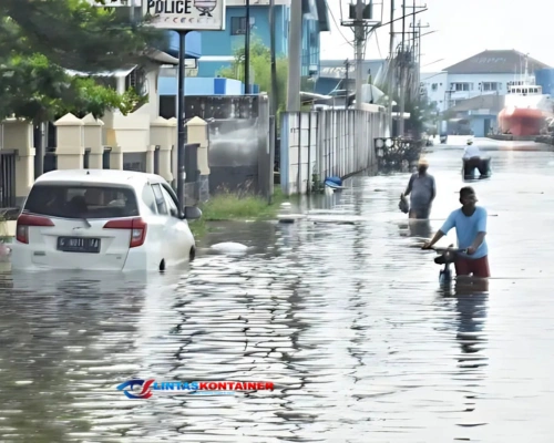 Tanggul Tanjung Emas Jebol, Semarang Tergenang Air Laut!