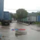 Kontainer Parkir Liar di Batam, Warga: Ini Bahaya!