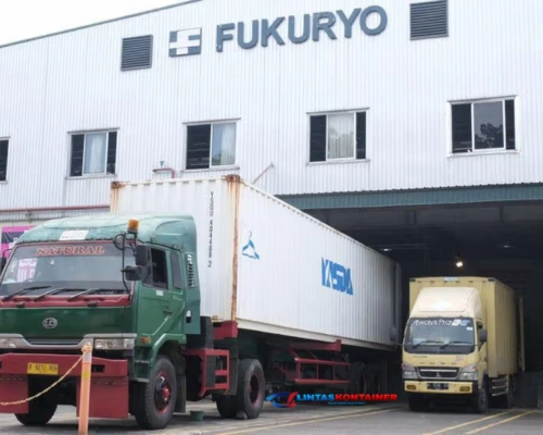 Jas Semarang Tembus Jepang, Ekspor 3 Kontainer Sukses!