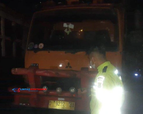 Mahasiswi ITB Tewas Terlindas Truk di Jatinangor, Sumedang