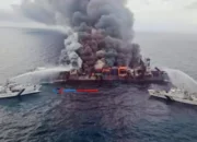 Kebakaran di Kapal Kontainer Singapura, 1 ABK WNI Dilaporkan Hilang