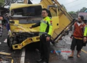 Kecelakaan Beruntun Tewaskan 1 Orang di Tulungagung, Sopir Truk Kabur