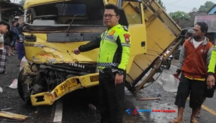 Kecelakaan Beruntun Tewaskan 1 Orang di Tulungagung, Sopir Truk Kabur