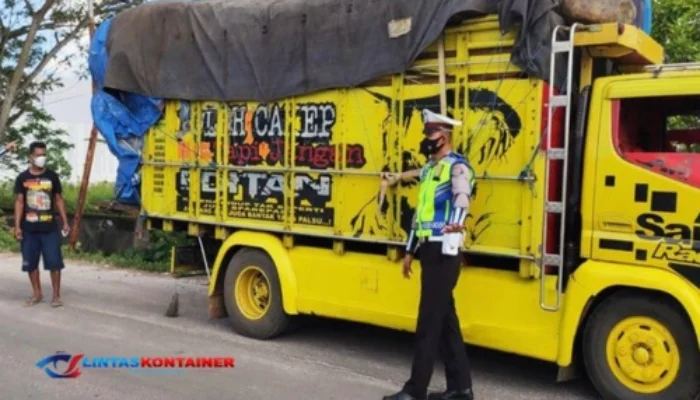 Ngerem Hari Ini, Berhentinya Sabtu! Bahaya Truk ODOL
