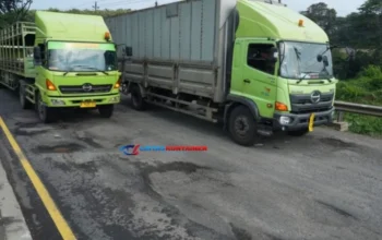 Kakak Beradik Tewas Terlindas Truk Kontainer di Jalur Pantura Brebes