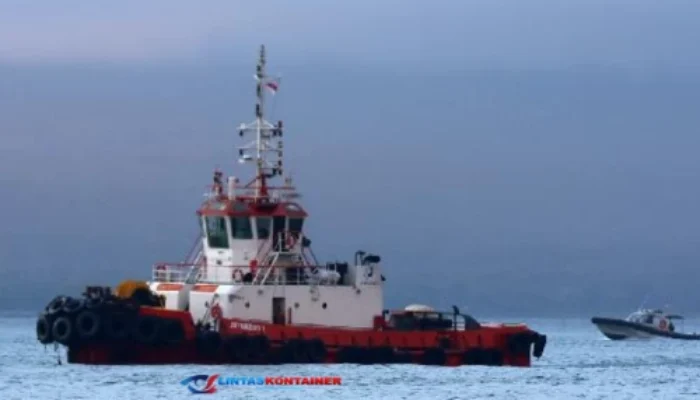 Kapal Tenggelam di Selat Bali, TNI Sebut 4 Tewas dan 30 Korban dalam Pencarian
