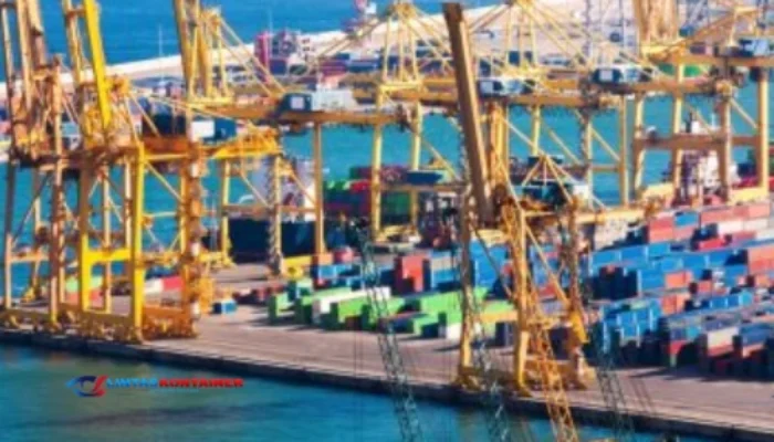 Volume Kontainer Ekspor-Impor di Pelabuhan Pelindo Tumbuh 13,64% Selama Semester Pertama 2025
