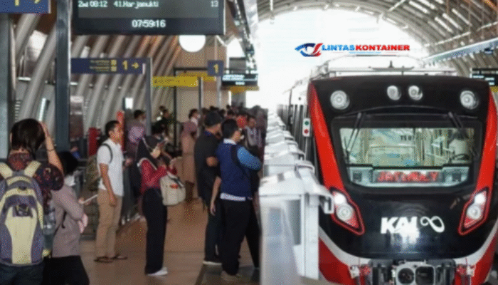 Menhub Dudy: Tarif LRT, MRT & KRL Jabodetabek Rp80 Berlaku 17-18 Agustus 2025