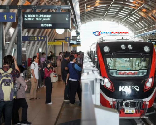 Menhub Dudy: Tarif LRT, MRT & KRL Jabodetabek Rp80 Berlaku 17-18 Agustus 2025