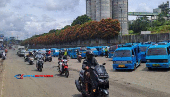 Pelabuhan Bina Natu Rusak Parah: Warga Sumba Barat Tuntut Aksi Pemerintah!