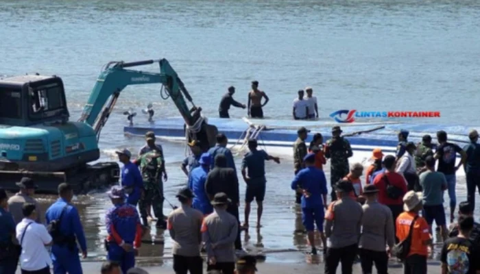 Boat Terbalik di Sanur: Nahkoda Dolphin II Dilaporkan ke Polda Bali!