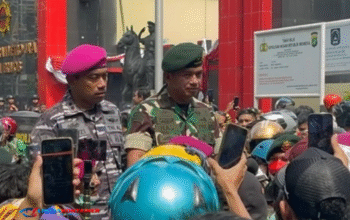 Mako Brimob Kwitang Kembali Didemo Massa: TNI Siaga, Situasi Memanas di Jakarta Pusat