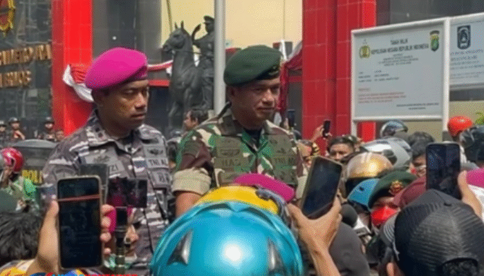 Mako Brimob Kwitang Kembali Didemo Massa: TNI Siaga, Situasi Memanas di Jakarta Pusat