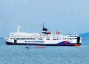 Kapal Dalom Tiba di Merak: Tonggak Baru Transportasi Lampung!