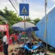 Tersangkut Pohon, Kontainer Terguling Timpa 9 Anak SD di Banjarbaru