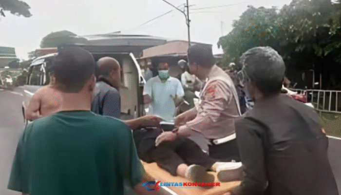 Lakalantas Maut di Tanjung Taruna: Pemotor Tewas Tertabrak Truk Kontainer