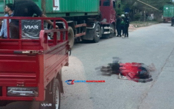 Tragedi Mitra Raya: Pemotor Tewas Tabrak Truk Kontainer!