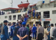 Heroik! Nahkoda KMP Gili Iyang Tenangkan Penumpang Saat Kebakaran di Tengah Laut
