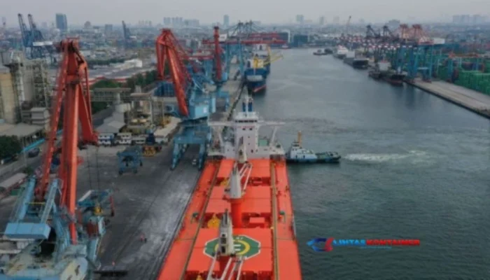 PTP Non Petikemas Tanjung Priok: Mesin Penggerak Logistik Nasional!
