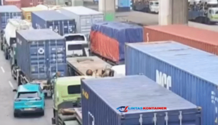 Tanjung Priok Bebas Macet: Bongkar Muat Kontainer Cuma 1 Jam!
