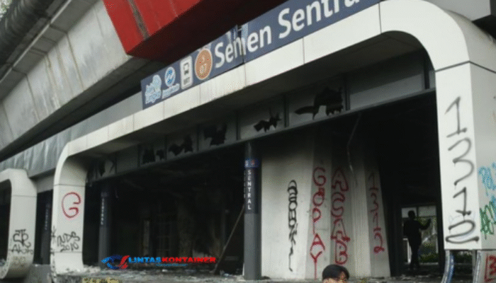 Halte Transjakarta Senen Berganti Nama Jadi 'Jaga Jakarta' Usai Kericuhan 2025