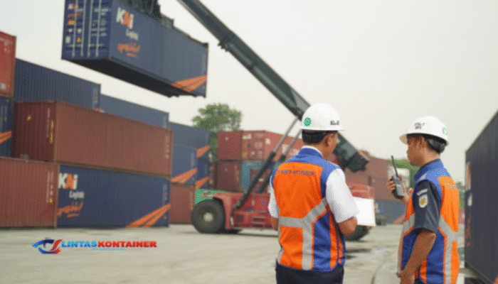 KAI Logistik Capai 1,8 Juta Ton Angkutan Kontainer September 2025: Tren Positif!