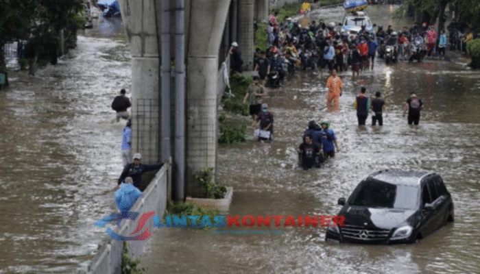 Link Pantau Titik Banjir Jakarta Hari Ini Real-Time, Cek Genangan & Cuaca Sekarang!