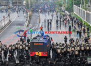 Bentrokan Meluas hingga Palmerah Utara Dekat Flyover Slipi: Fakta Lengkap Kerusuhan Jakarta