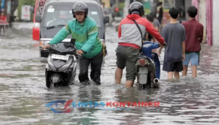 Titik Lokasi Banjir Jakarta Hari Ini, Genangan di Jaksel & Timur!