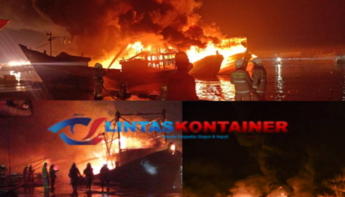 Kapal Terbakar di Pelabuhan Muara Baru, Simak Ini Kronologinya!