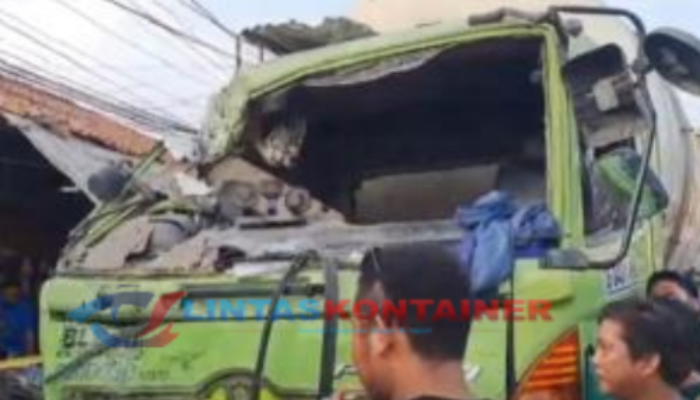 Kronologi Kecelakaan Tewaskan 4 Orang di Cilacap, Terios Ringsek Dihantam Truk Tangki