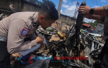 Kelebihan Muatan 12 Ton, Truk Alami Kecelakaan Maut di Tol Ciawi