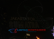 Drone 'Jakarta for Sumatra' Hiasi Langit Bundaran HI