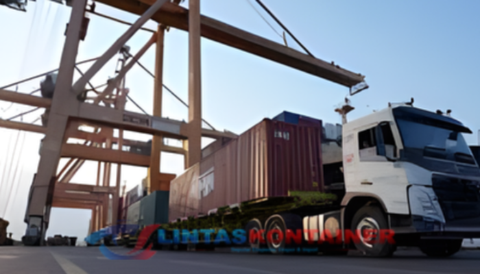 TPS Catat Arus Peti Kemas Naik 4,03% di Desember 2025