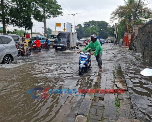 Wilayah Terdampak Banjir Jakarta Bertambah