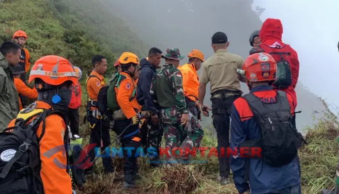 Basarnas Temukan 1 Korban Kecelakaan Pesawat ATR 42-500, Simak Penjelasan Lengkapnya!