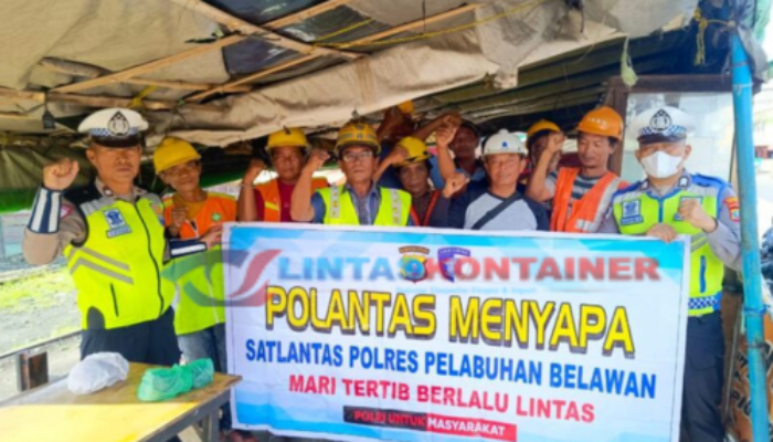 Satlantas Belawan Sosialisasi Tertib Lalu Lintas ke Buruh Pelabuhan
