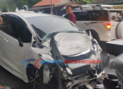 Truk Seruduk Minibus di Bandung Barat, Begini Kronologisnya