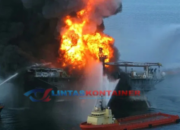 Kapal Tug Boat Musaffah 2 Meledak di Selat Hormuz