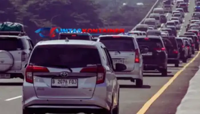 Lebaran 2026: Sejumlah Ruas Tol di Jakarta Macet Parah Siang Ini