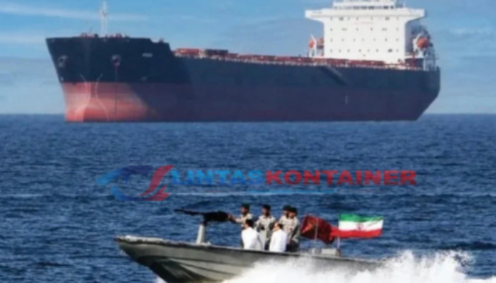 2 Kapal Tanker Pertamina Tertahan di Selat Hormuz