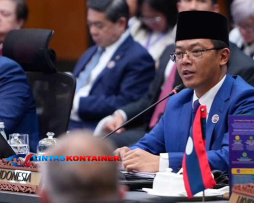 2 Kapal RI Tertahan di Selat Hormuz, Menlu Ungkap