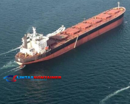 Kapal Tanker Iran Bisa Masuk Teluk via Selat Hormuz